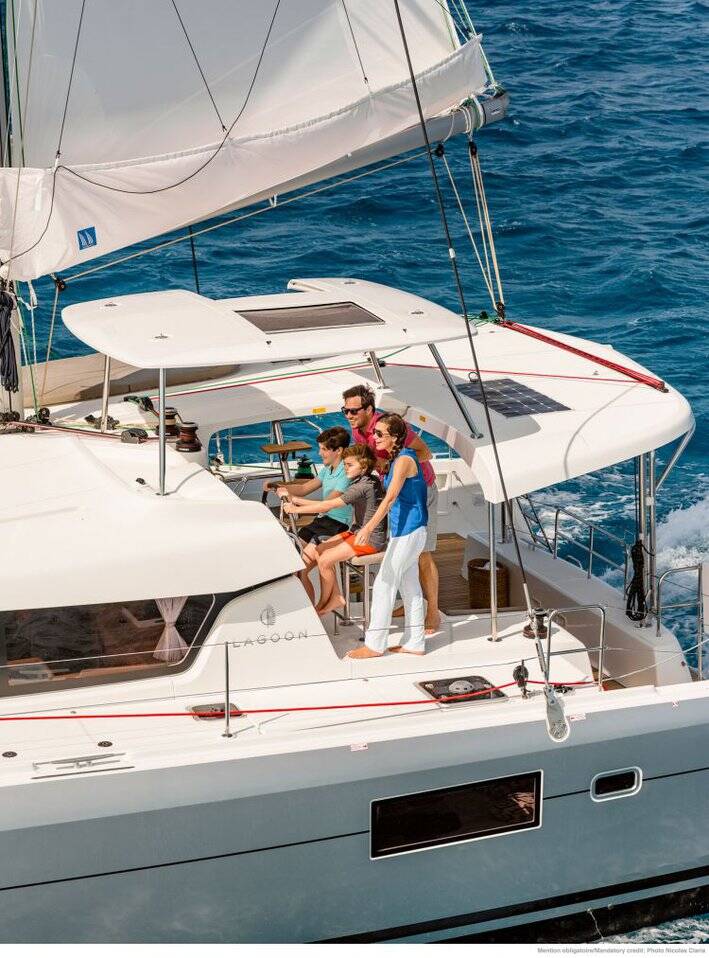 Lagoon 42 Laurencia
