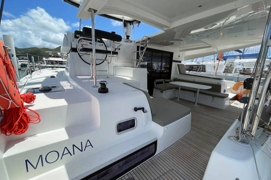 Lagoon 42 Moana