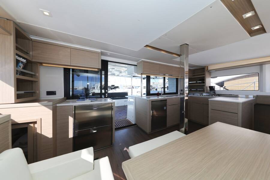 Lagoon 46 Magic Dream