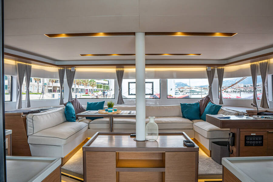 Lagoon 50 Princess Kiss