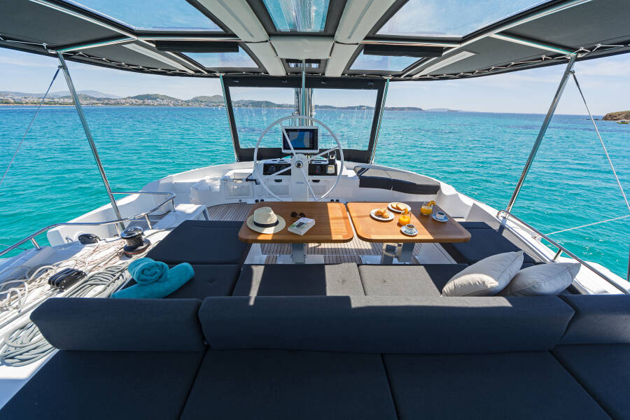 Lagoon 52 Summer Star