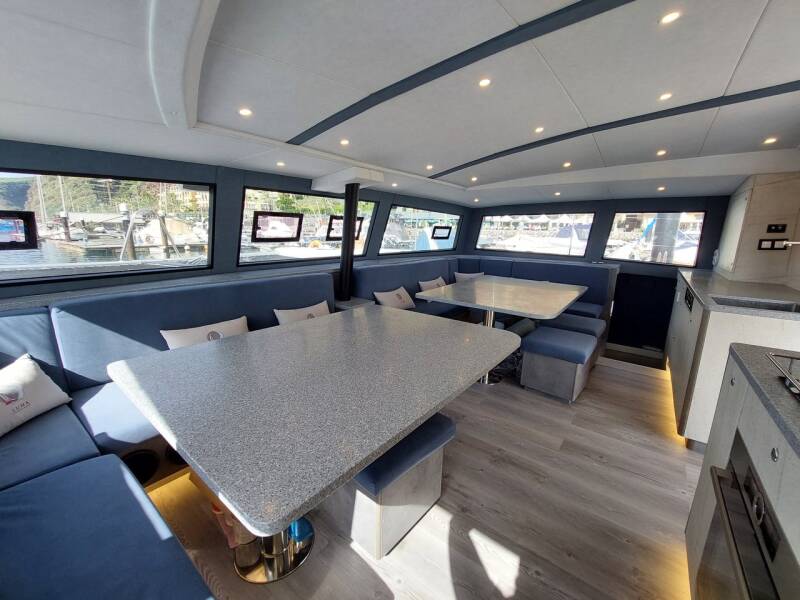 Luna 47 Power Orange