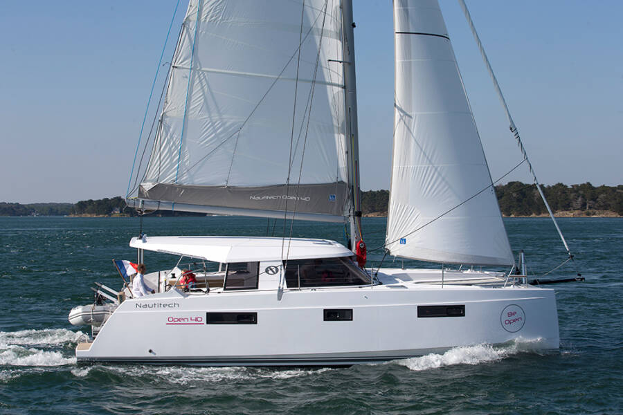 Nautitech 40 open NEW Whale Symphony