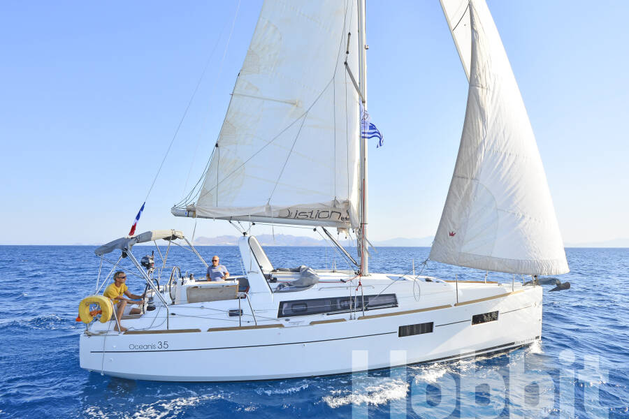 Oceanis 35 Hobbit