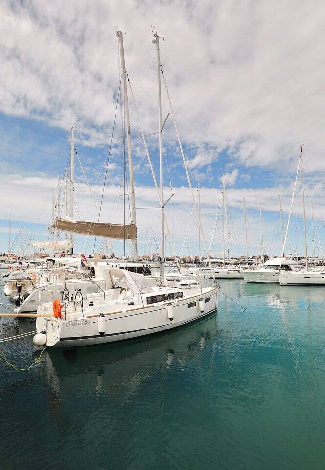 Oceanis 35.1 Idila