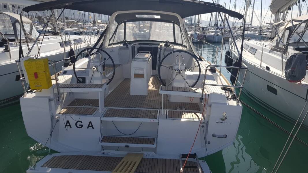 Oceanis 38.1 Aga