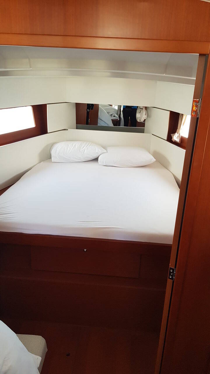 Oceanis 38.1 Aga