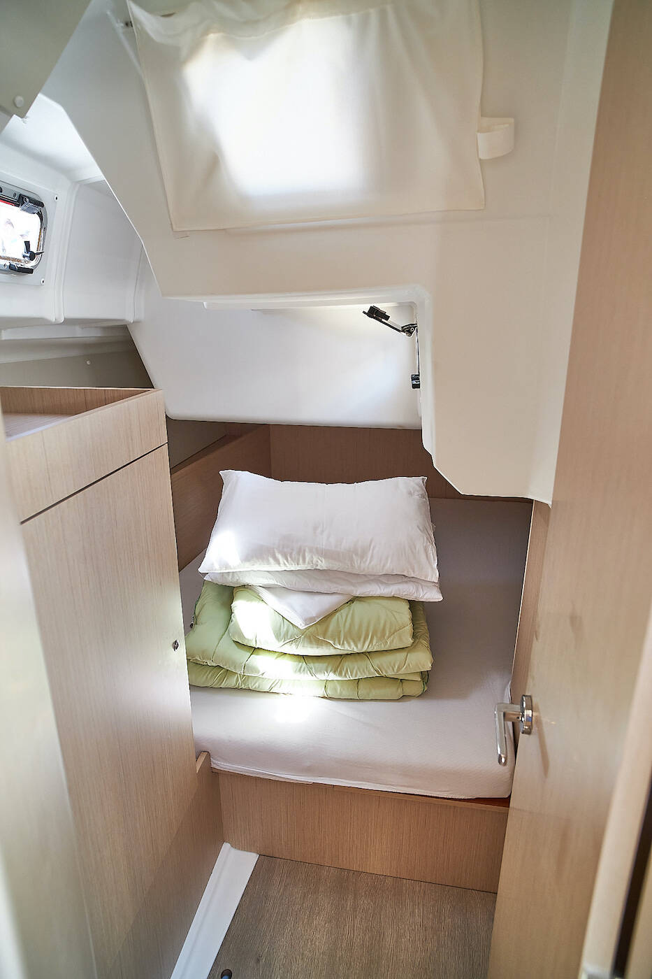 Oceanis 38.1 La Rose