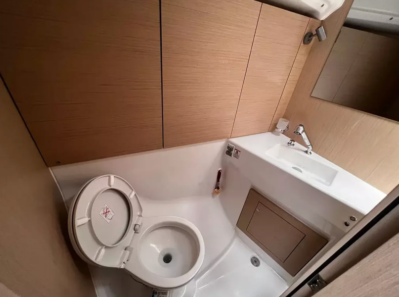 Oceanis 40.1 Eisner