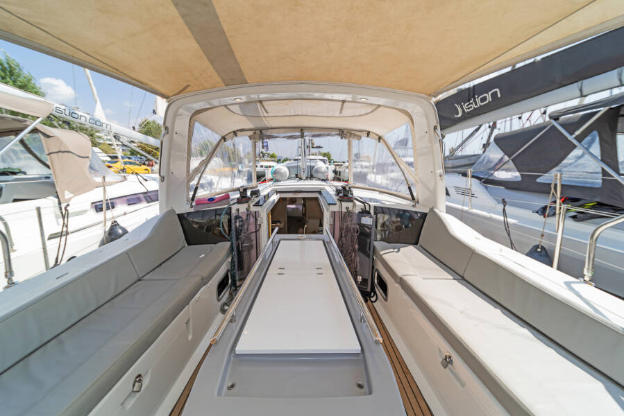 Oceanis 41.1 SILVER EINTZEL