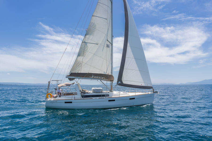 Oceanis 45 Quantum