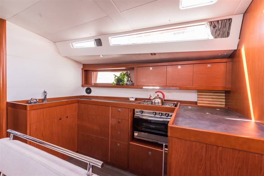 Oceanis 48 Flou