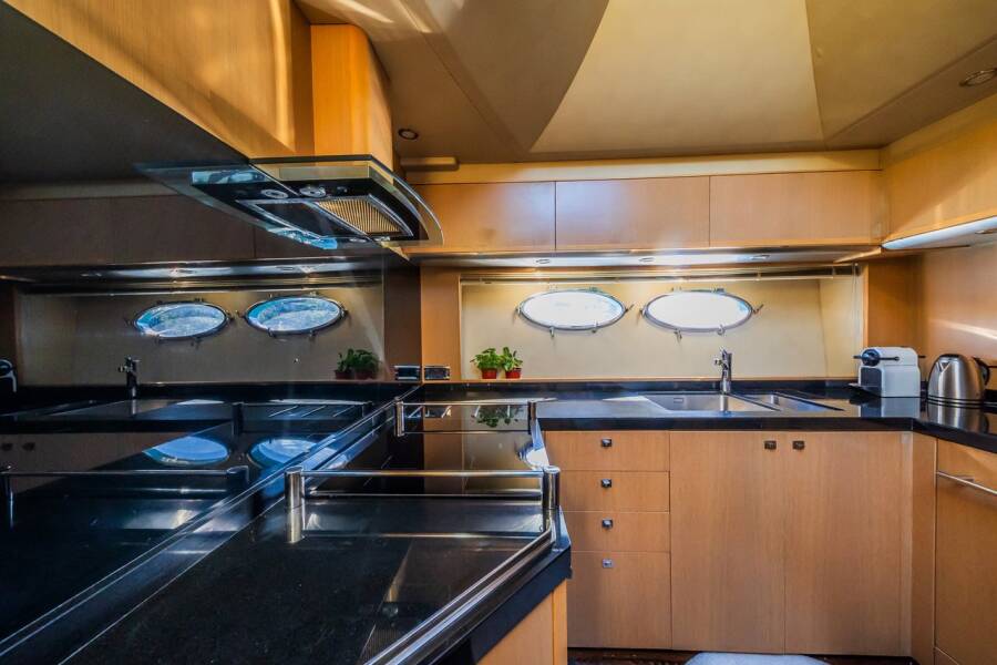 Princess V78 Gitana II