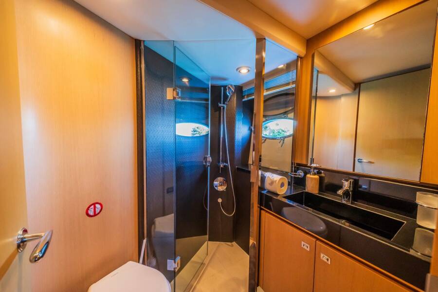 Princess V78 Gitana II