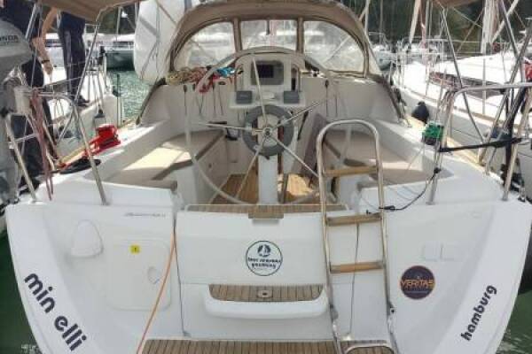 Sun Odyssey 33i min elli