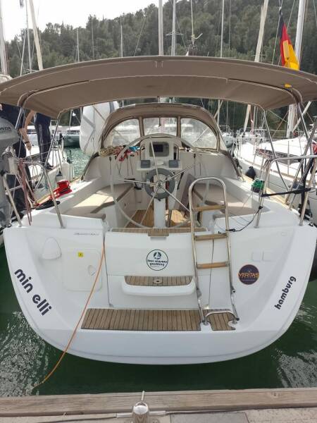 Sun Odyssey 33i min elli