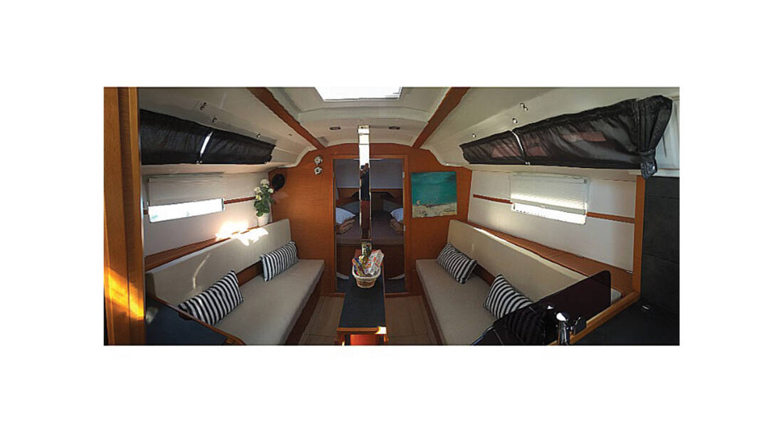 Sun Odyssey 349 Bliss