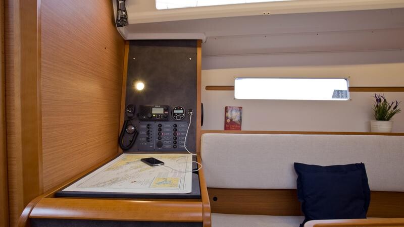 Sun Odyssey 349 SheShe