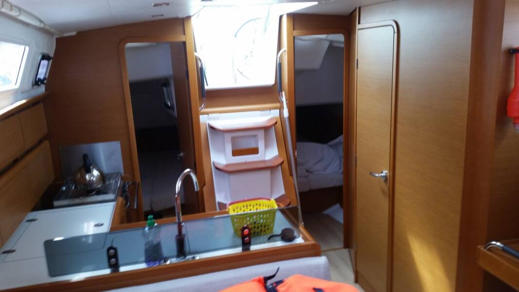 Sun Odyssey 379 Orion
