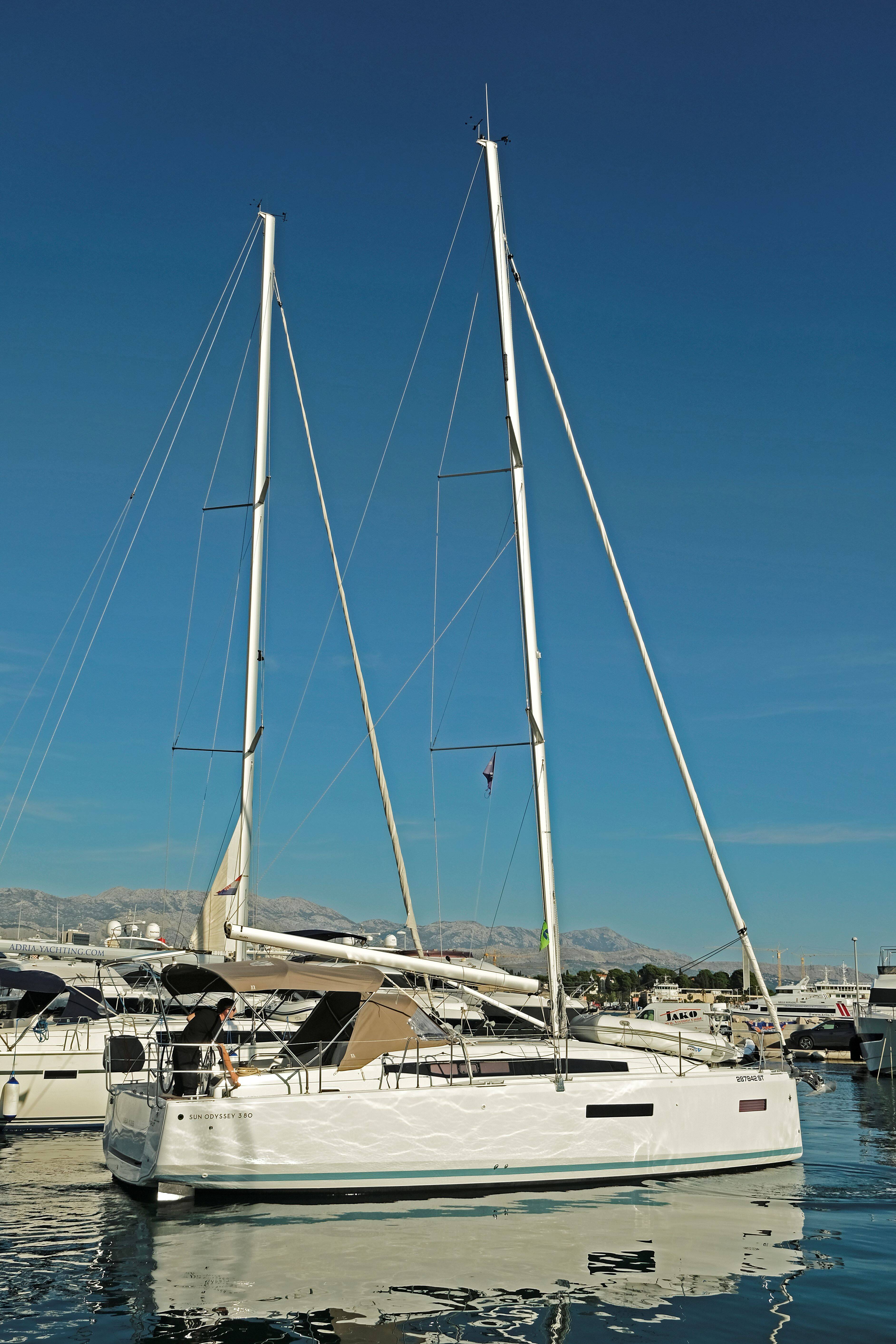 Sun Odyssey 380 Sea Kiss