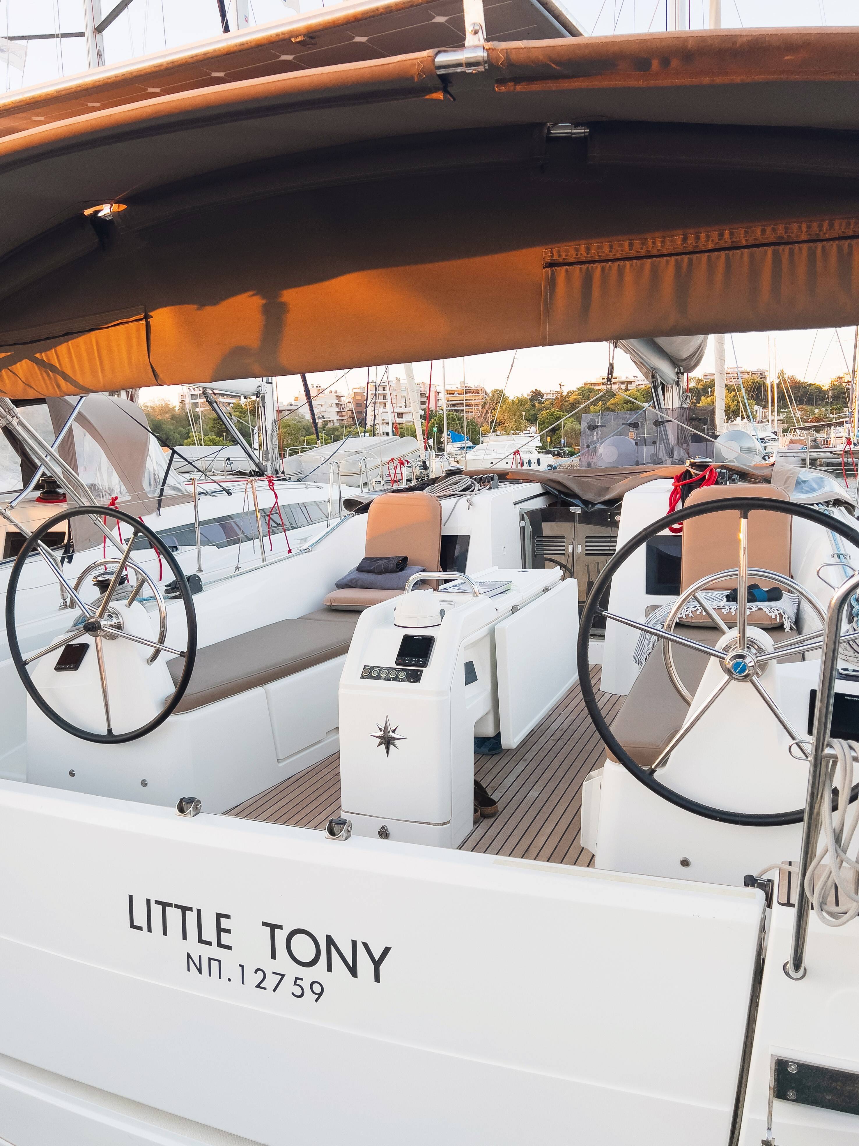 Sun Odyssey 410 Little Tony