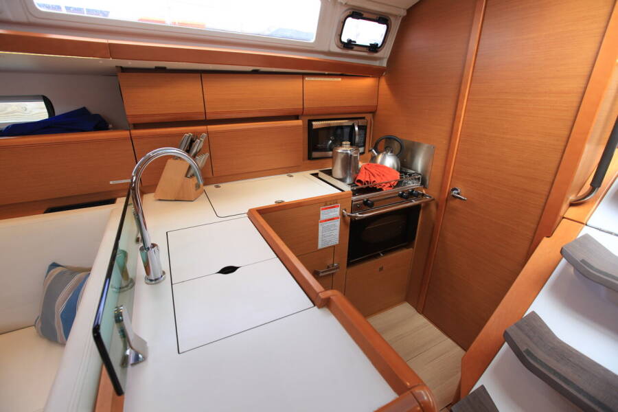 Sun Odyssey 419 Jillsee