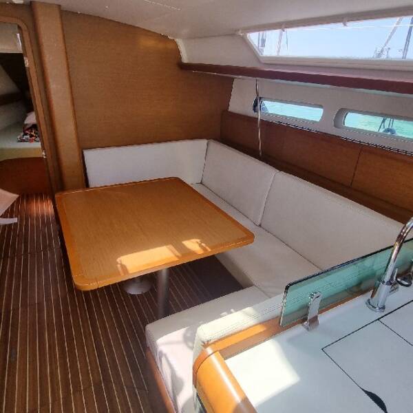 Sun Odyssey 419 Mastina