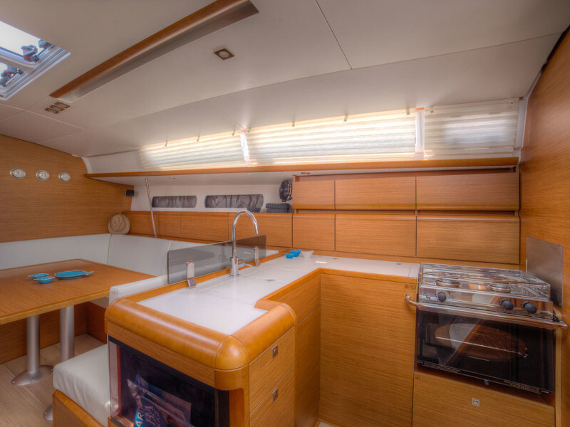 Sun Odyssey 439 Ribelle