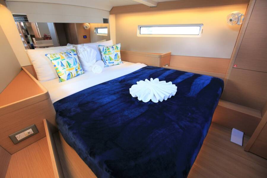 Sun Odyssey 440 Bella