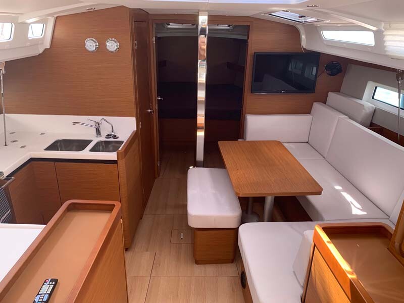 Sun Odyssey 440 UwElli