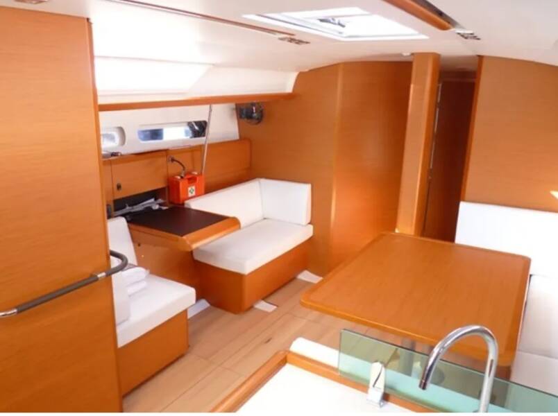 Sun Odyssey 449 Melody