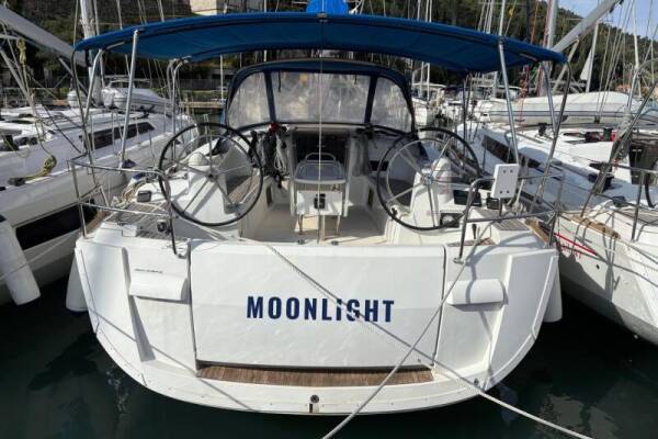 Sun Odyssey 479 Moonlight