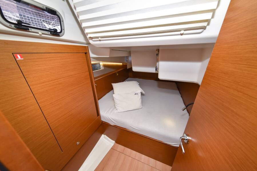 Sun Odyssey 490 
