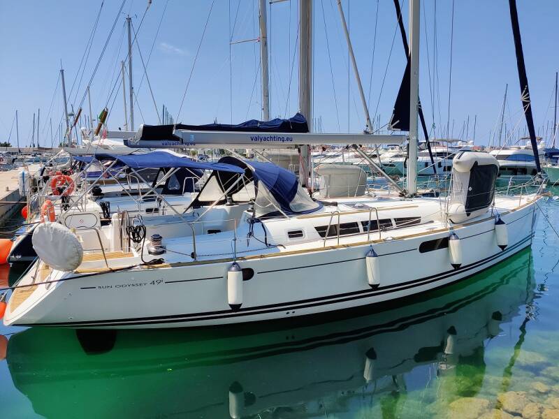 Sun Odyssey 49i 