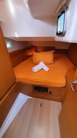 Sun Odyssey 519 Aquaholic